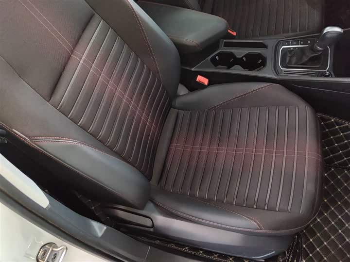 Фото 25 - Volkswagen Lavida