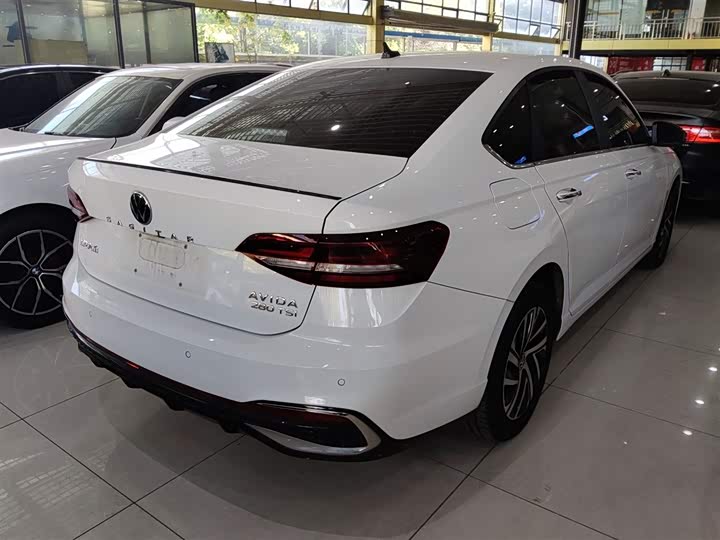 Фото 7 - Volkswagen Lavida