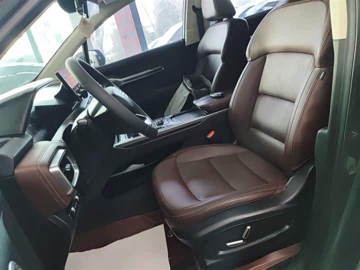 Фото 15 - Geely Okavango