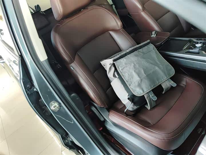 Фото 25 - Geely Okavango