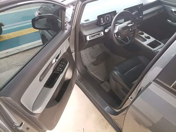 Фото 16 - GAC Aion Y