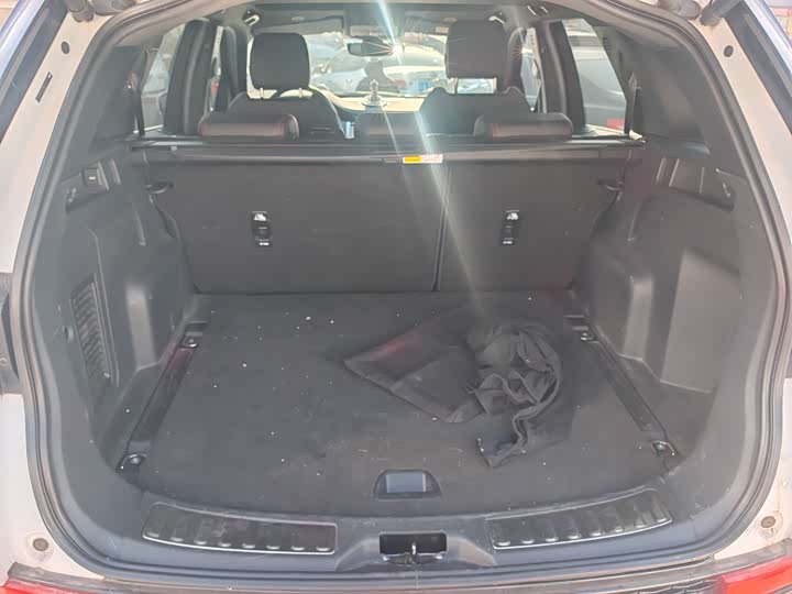 Фото 14 - Land Rover Discovery Sport