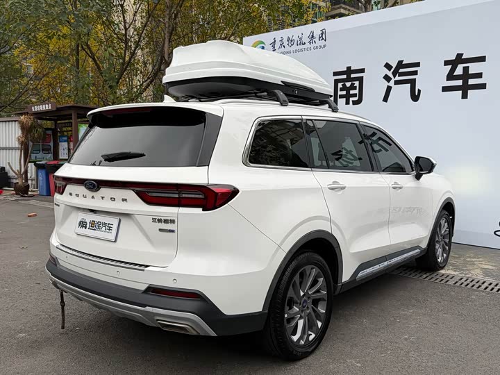 Фото 28 - Ford Equator