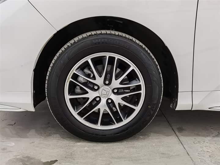 Фото 17 - Honda Odyssey