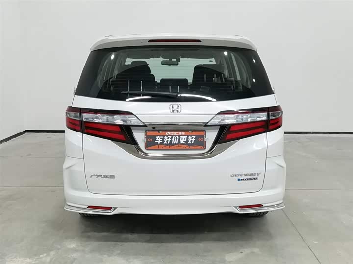 Фото 4 - Honda Odyssey