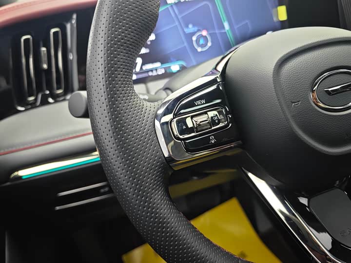 Фото 13 - GAC Trumpchi M8