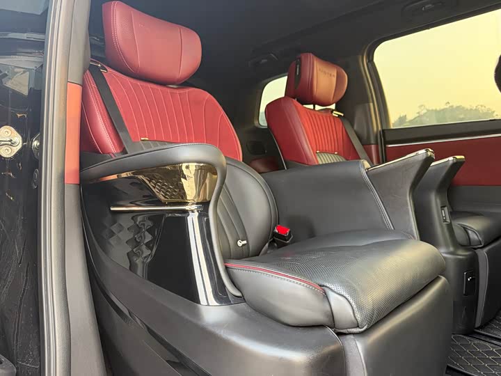 Фото 23 - GAC Trumpchi M8