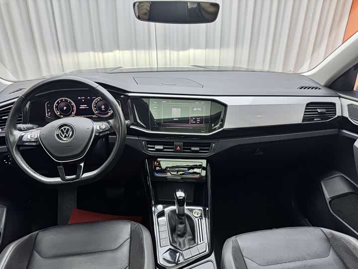 Фото 17 - Volkswagen Tayron