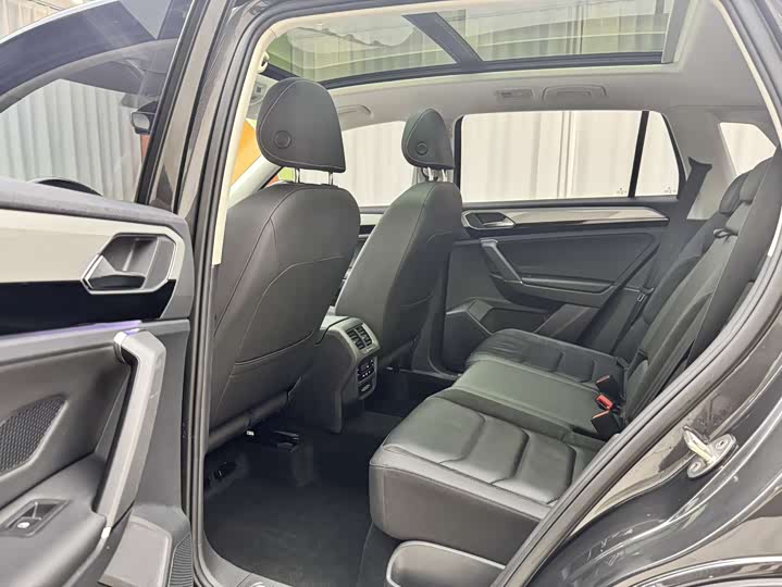 Фото 5 - Volkswagen Tayron