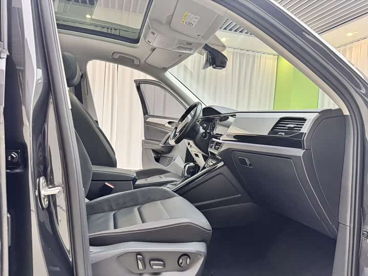 Фото 6 - Volkswagen Tayron