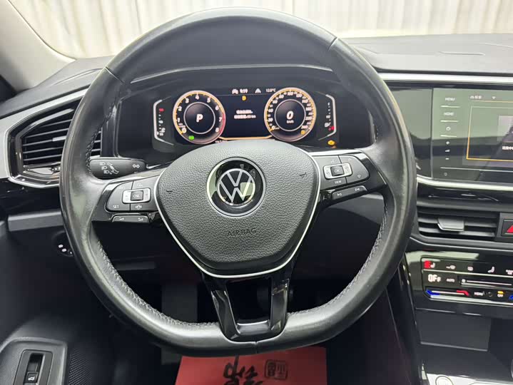 Фото 8 - Volkswagen Tayron