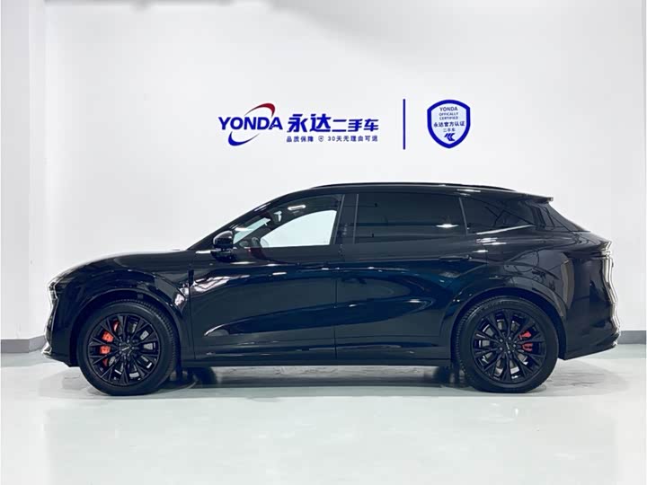 Фото 2 - Zeekr 7X