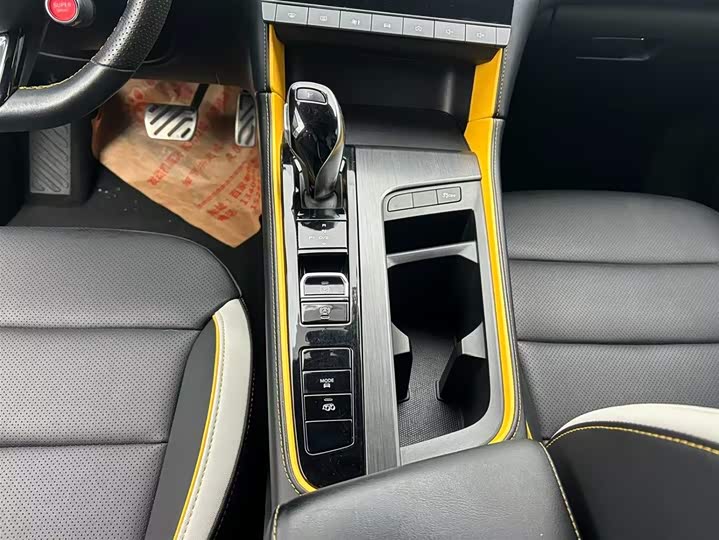 Фото 26 - MG Motor 6