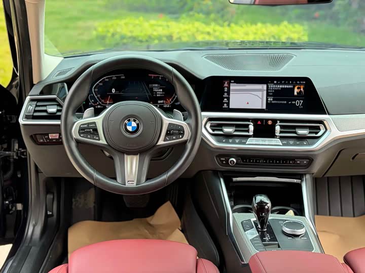 Фото 10 - BMW 3 Series