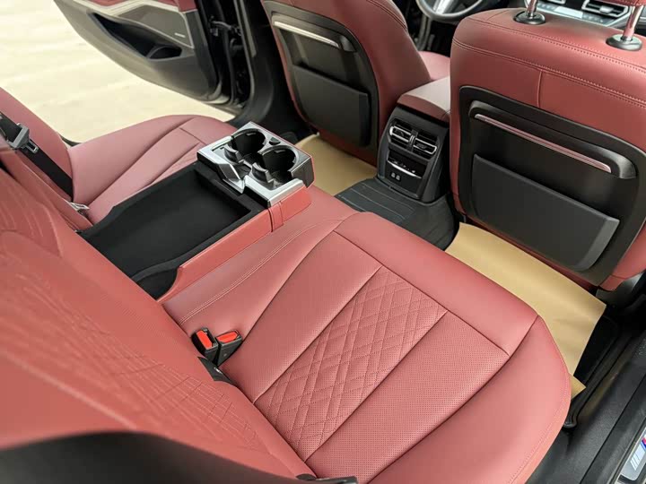 Фото 14 - BMW 3 Series