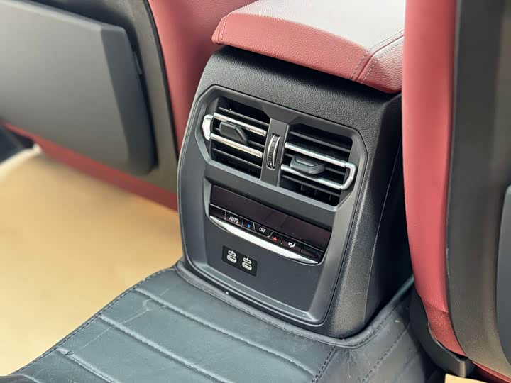 Фото 15 - BMW 3 Series