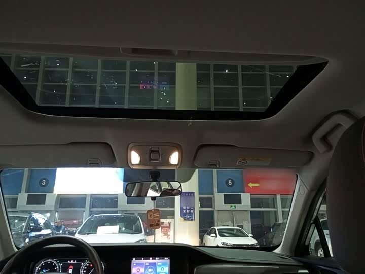 Фото 18 - GAC Trumpchi GA6