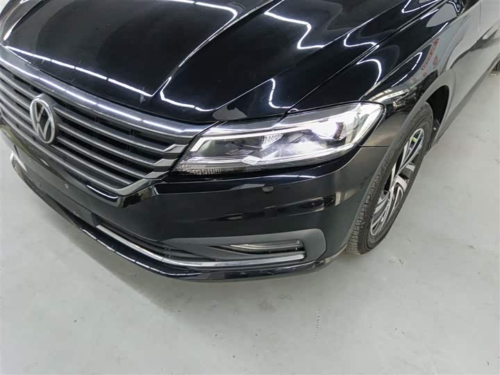 Фото 24 - Volkswagen Lavida