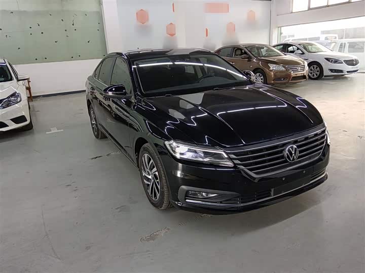 Фото 4 - Volkswagen Lavida