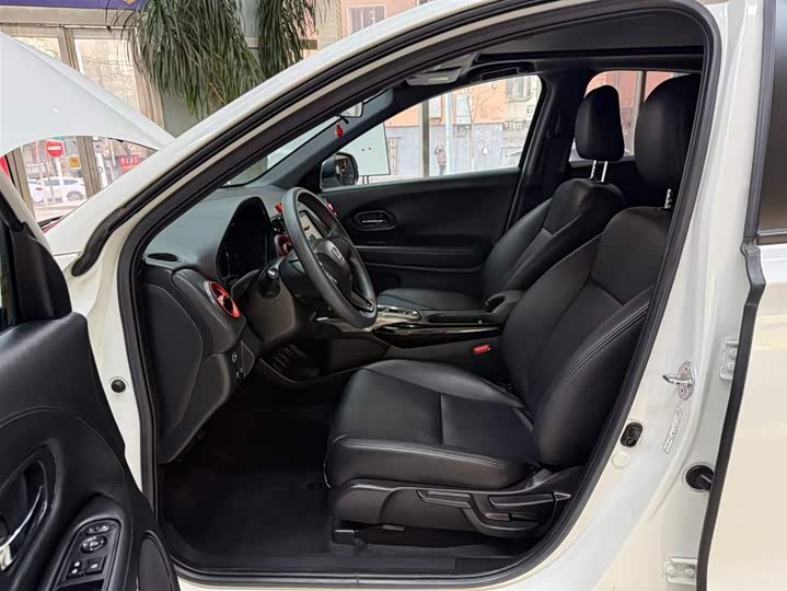 Фото 16 - Honda XR-V