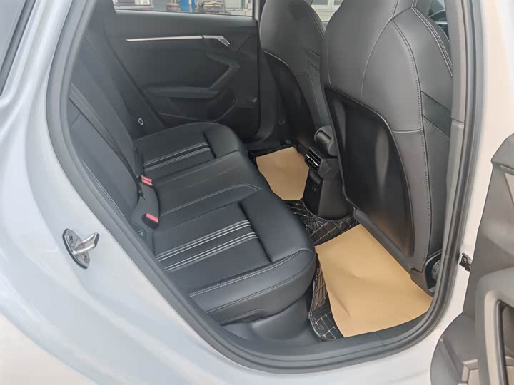 Фото 10 - Audi A3