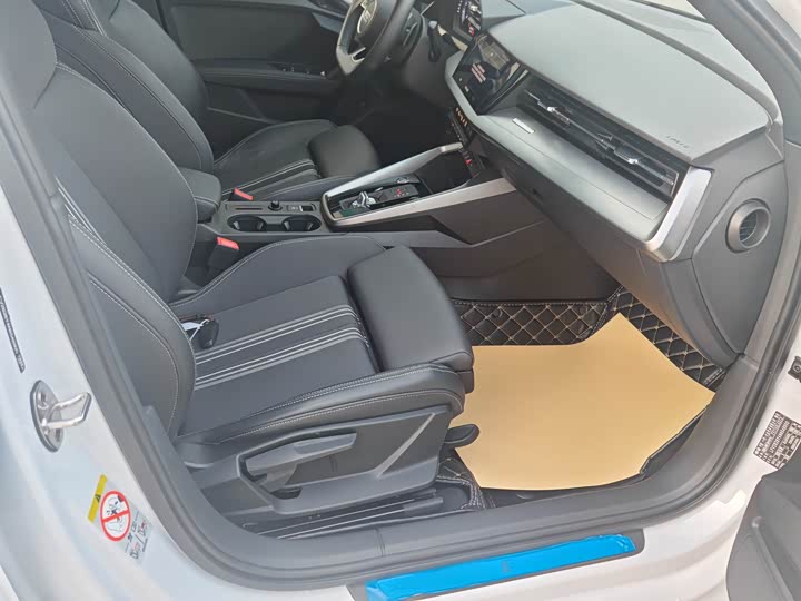 Фото 11 - Audi A3