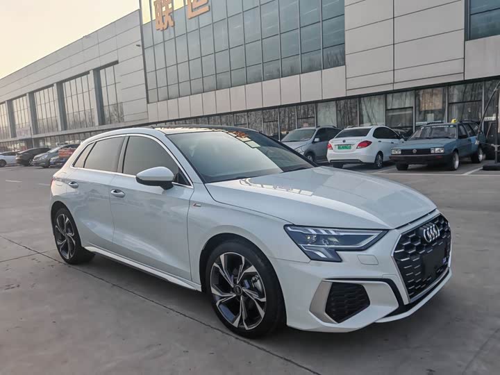 Фото 3 - Audi A3