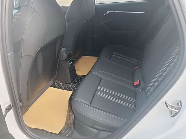 Фото 5 - Audi A3