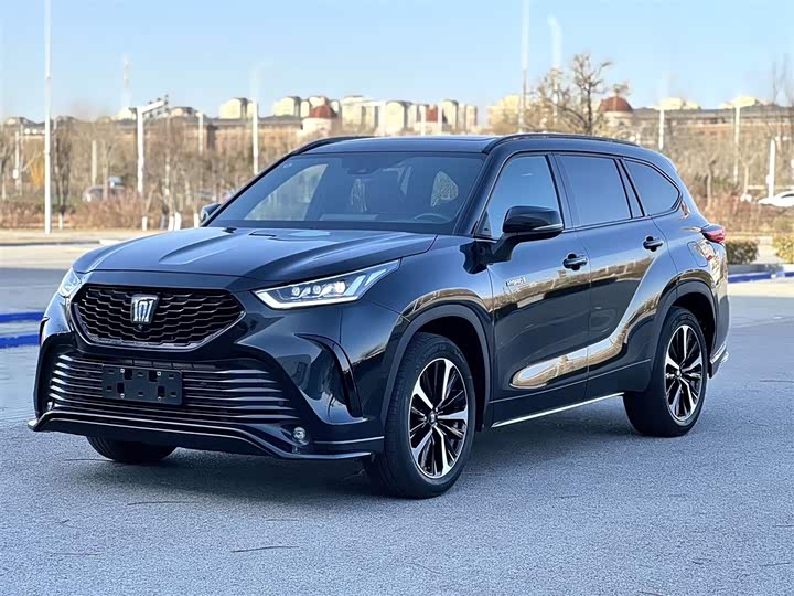 Фото 1 - Toyota Crown Kluger