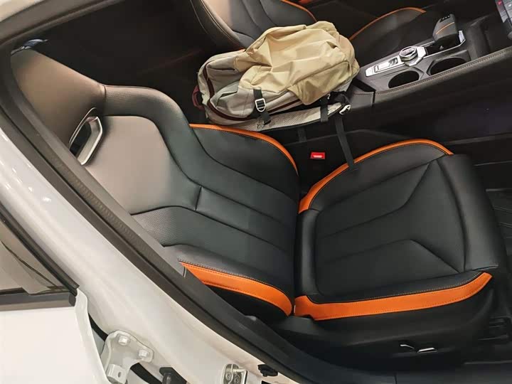 Фото 25 - Changan UNI-V