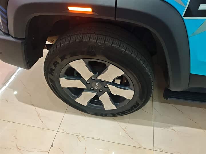 Фото 26 - BAIC Beijing BJ40 Hybrid