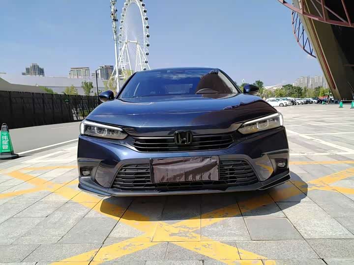 Фото 2 - Honda Civic