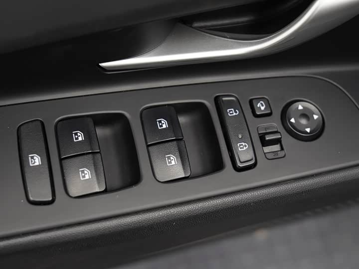 Фото 10 - Hyundai Elantra N line