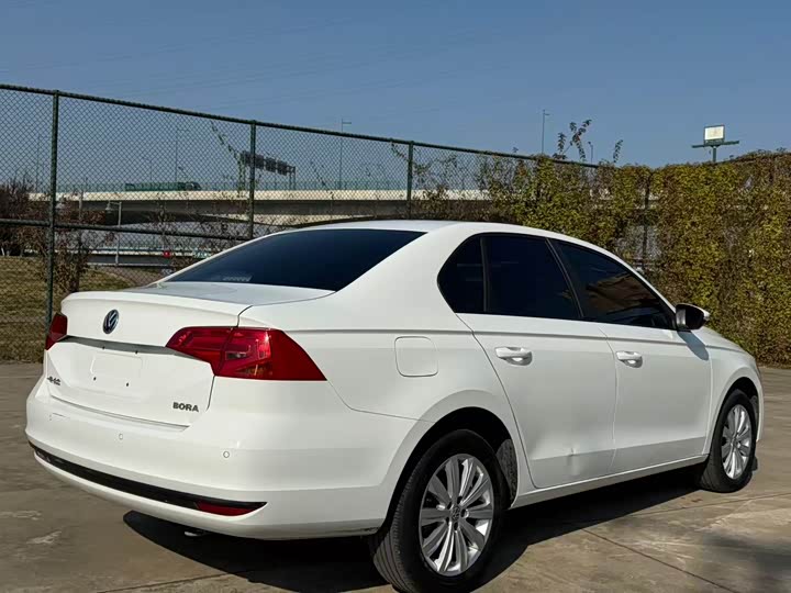 Фото 4 - Volkswagen Bora