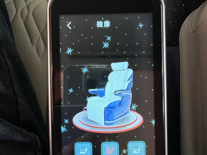 Фото 15 - Buick GL8 ES