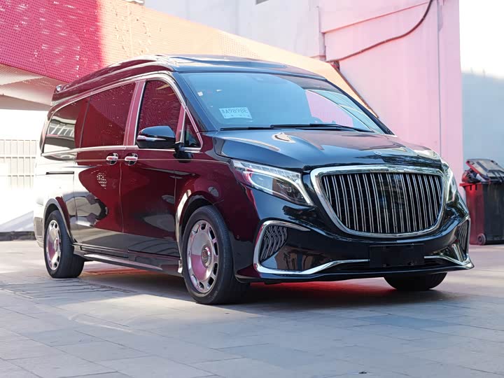 Фото 3 - Mercedes-Benz V-Class