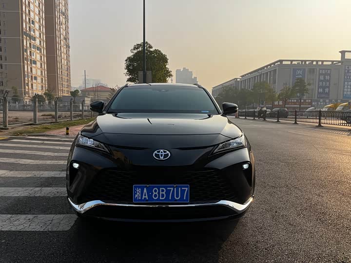 Фото 2 - Toyota Venza