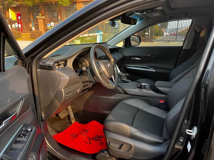 Фото 6 - Toyota Venza