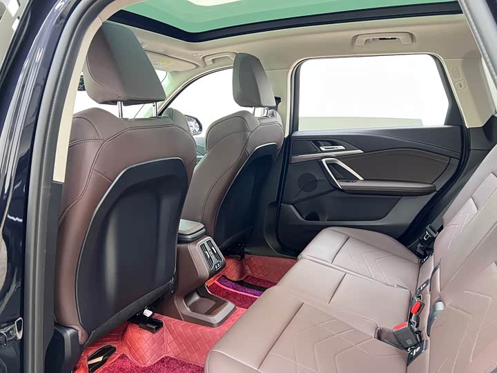 Фото 18 - BMW X1