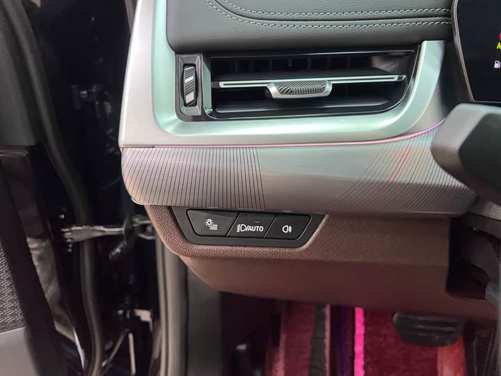 Фото 30 - BMW X1