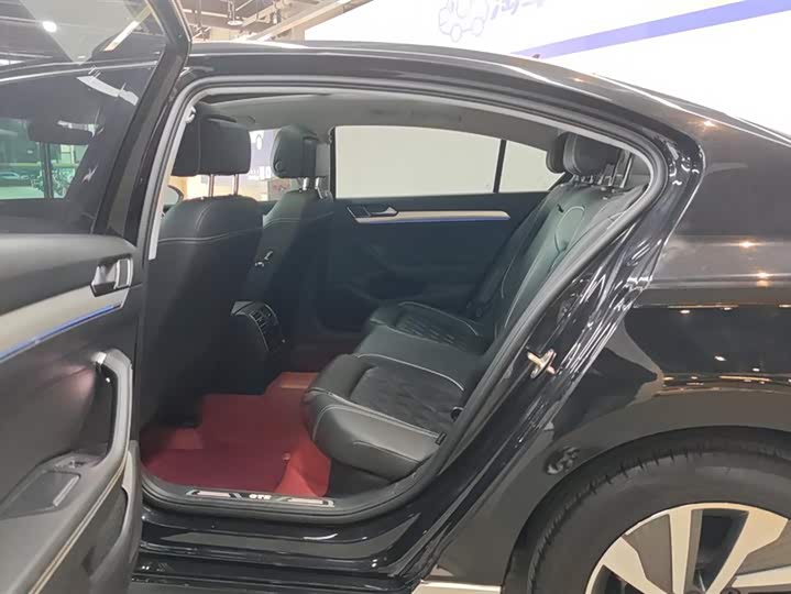 Фото 11 - Volkswagen Magotan GTE Hybrid