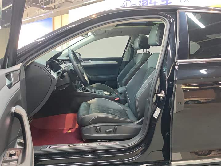 Фото 9 - Volkswagen Magotan GTE Hybrid