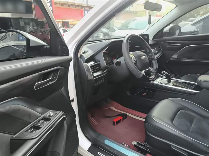 Фото 16 - Haval H6