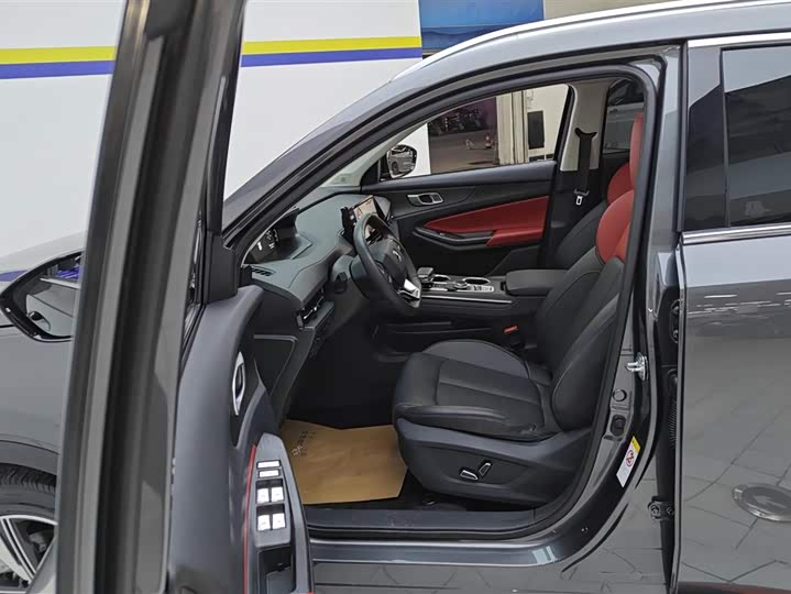 Фото 9 - Changan CS55 Plus