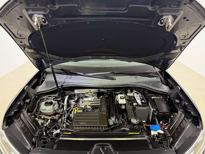 Фото 26 - Volkswagen Tayron