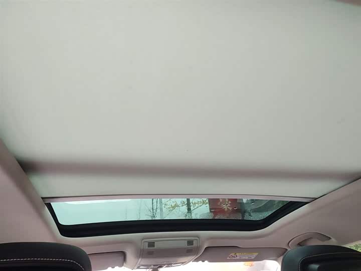 Фото 18 - Volkswagen Magotan