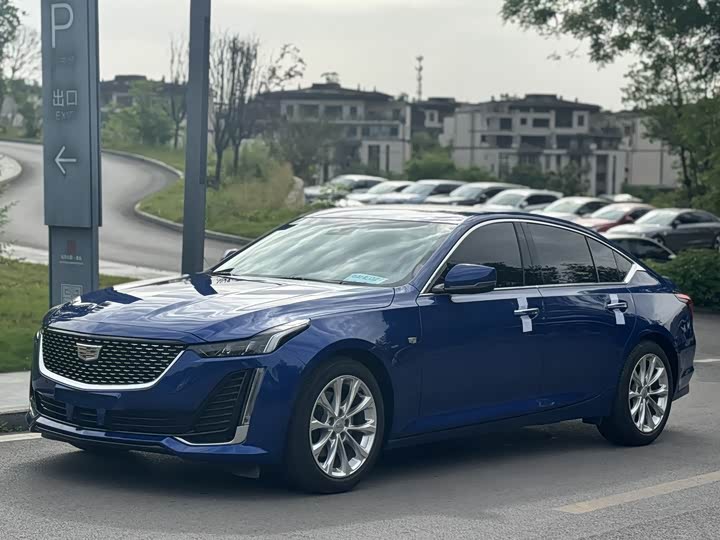 Фото 1 - Cadillac CT5