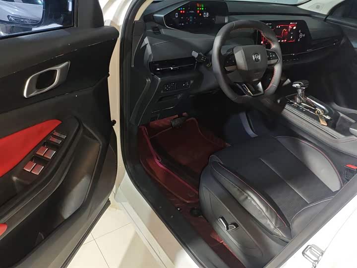 Фото 16 - Changan CS55 Plus