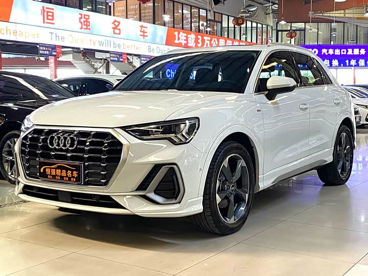 Фото 2 - Audi Q3