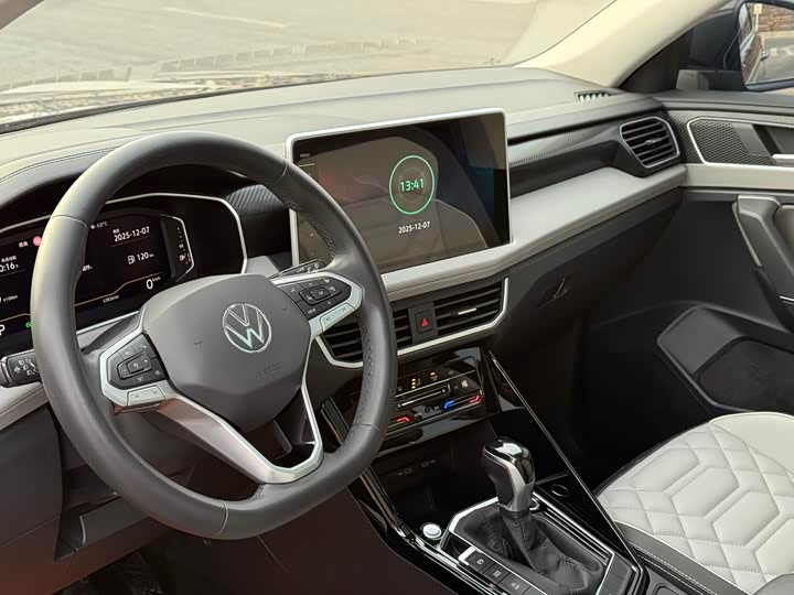 Фото 12 - Volkswagen Tayron